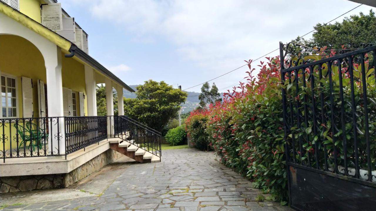 Casa Con Jardin En La Playa De Almieiras Villa Fene Eksteriør bilde
