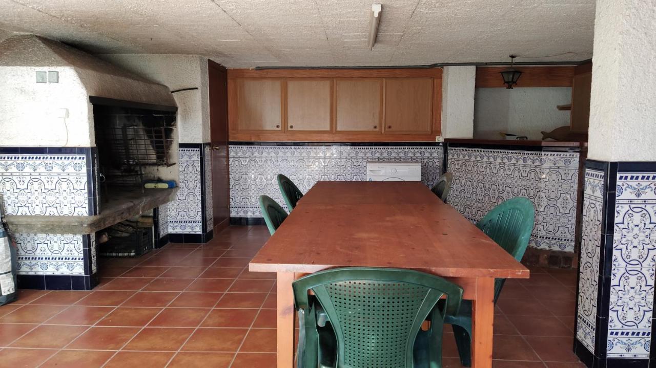 Casa Con Jardin En La Playa De Almieiras Villa Fene Eksteriør bilde
